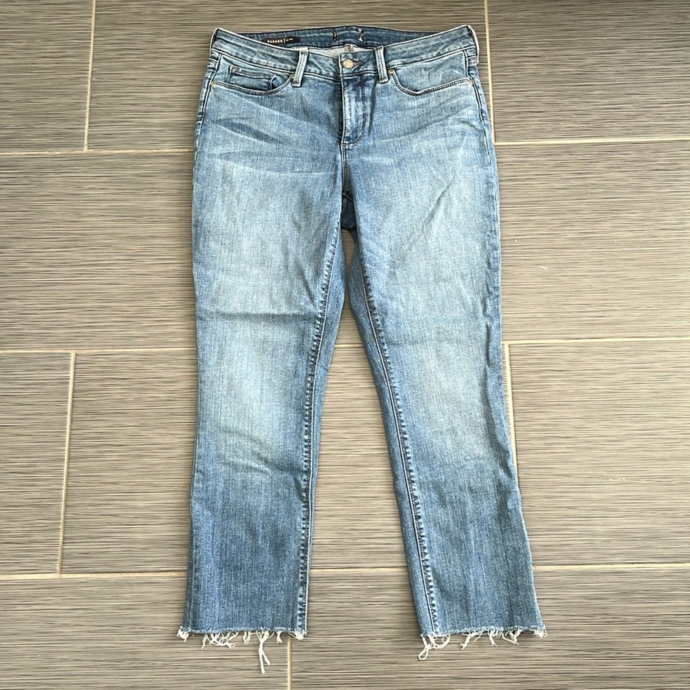 NYDJ Women’s Mid Rise Medium Wash‎ Parker Slim Jeans Sz 8 Crop Stretch Raw Hem